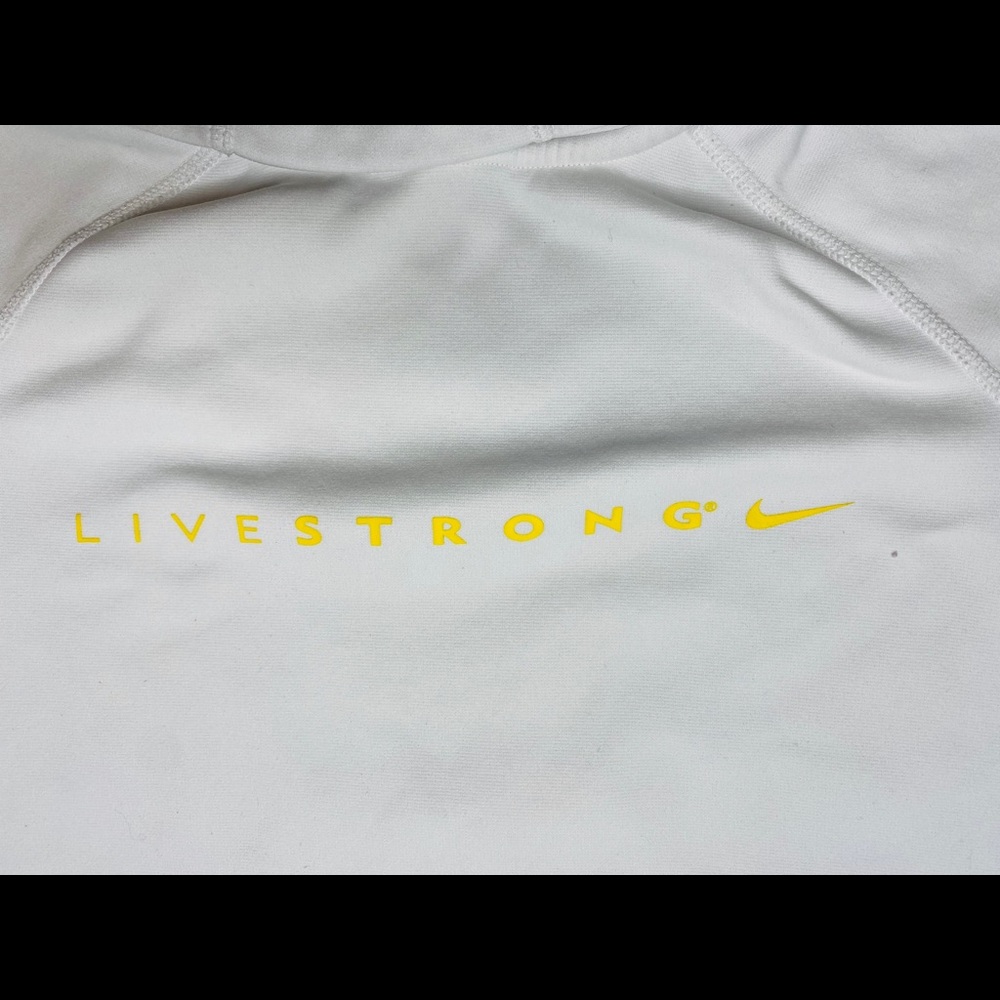 Nike Livestrong hoodie - Picture 4 of 6